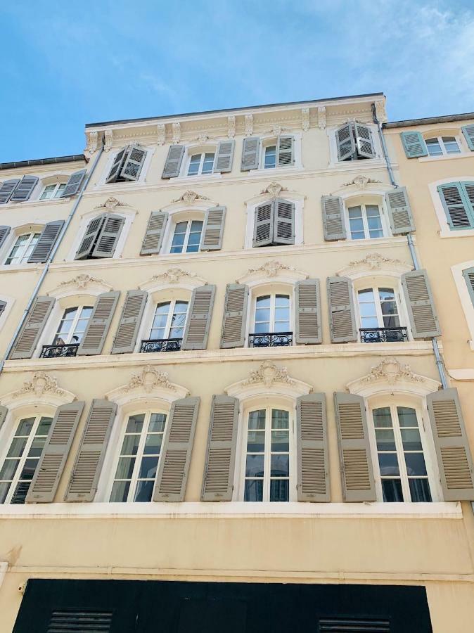 Apartamento L'Escale Au Coeur Du Vieux Port De Marsella Exterior foto